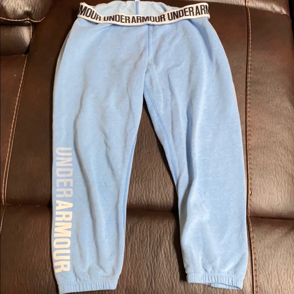 Women’s Under Armour sweatpants